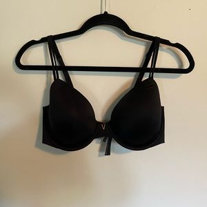 Victoria secret 34DD